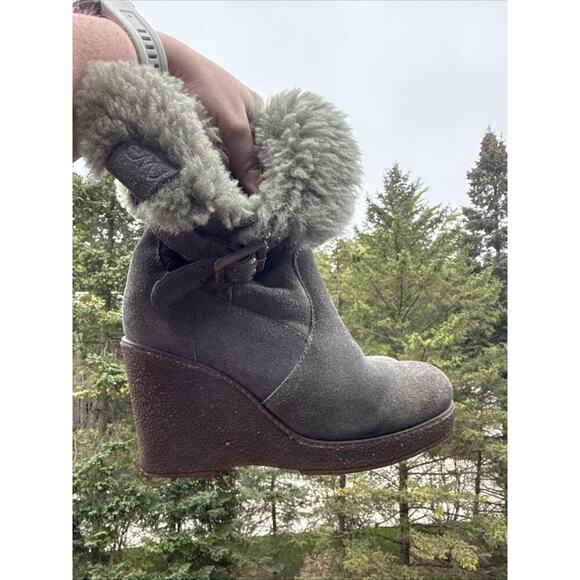 Emu Boots Heighton Lo Sheepskin Womens 5 Green Wedge Winter Australian - Picture 16 of 16